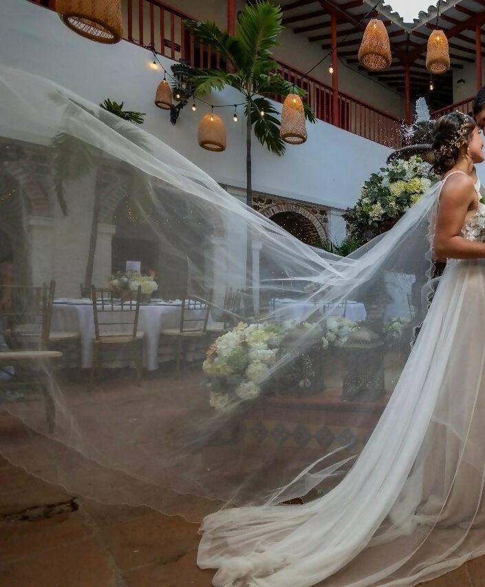 Capa para vestido de novia