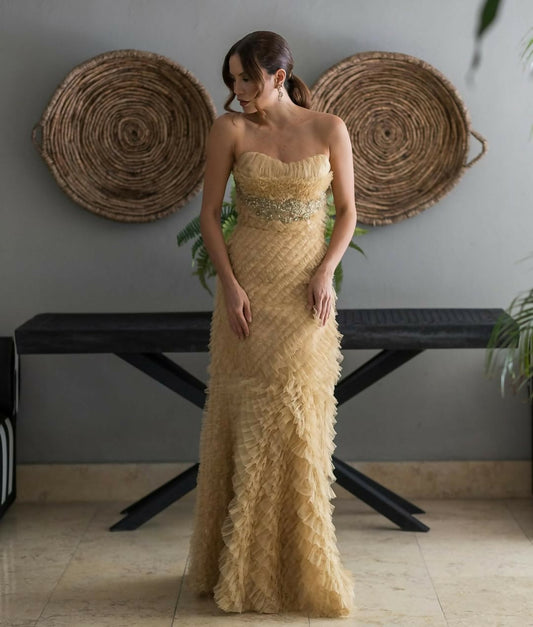 Vestido de Noche Dorado - Colección 2023