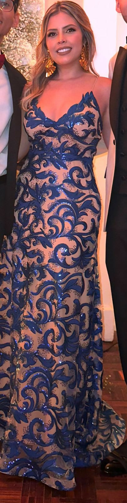 Vestido de noche azul - Diana Martinez